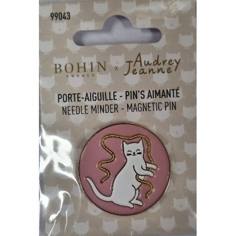 Pink  Cat Needle Minder by Bohin