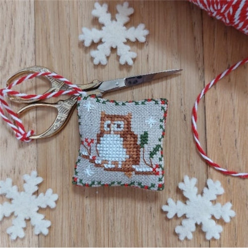 Owl Scissor Fob Cross Stitch Kit by Serenita di Campagna
