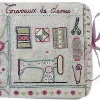 Needle Book Embroidery Kit by Un Chat Dans l'aiguille (Travaux de Dames)