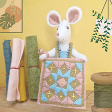 LIttle Mouse Makes a Quilt Felt Craft Kit by Corinne Lapierre