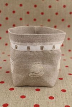 Beige Thimbles Sajou Cross Stitch Pots