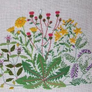 Augustblomster by Gerda Bengtsson