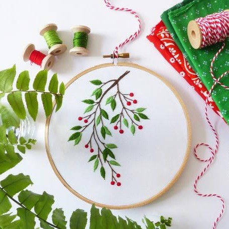 Mistletoe by Tamar Nahir-Yanai